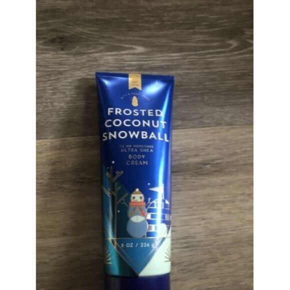 FROSTED COCONUT SNOWBALL BODY CREAM Bath Body Works 8oz . Used, 10% Missing - Picture 2 of 6